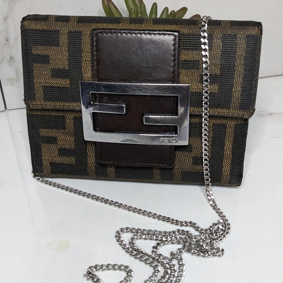 Vintage Fendi compact Zucca wallet on a chain - Picture 1 of 11